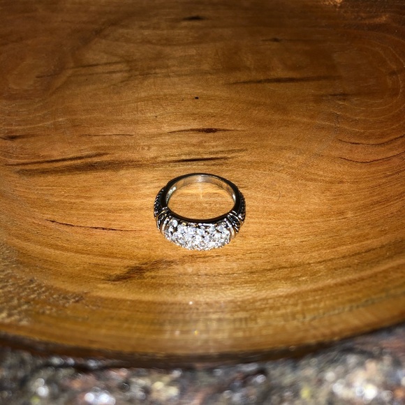 Premier Designs Jewelry - Premier Designs Ring